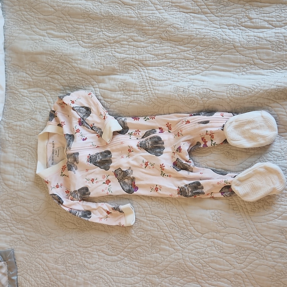 Burt's Bees 3-6 month footie slim fit Jammies Hippo print
